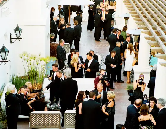 Are you allowed to wear white to a wedding online